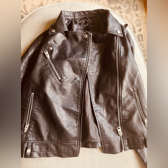 Leather jacket with zip pockets - Picture 1 of 4